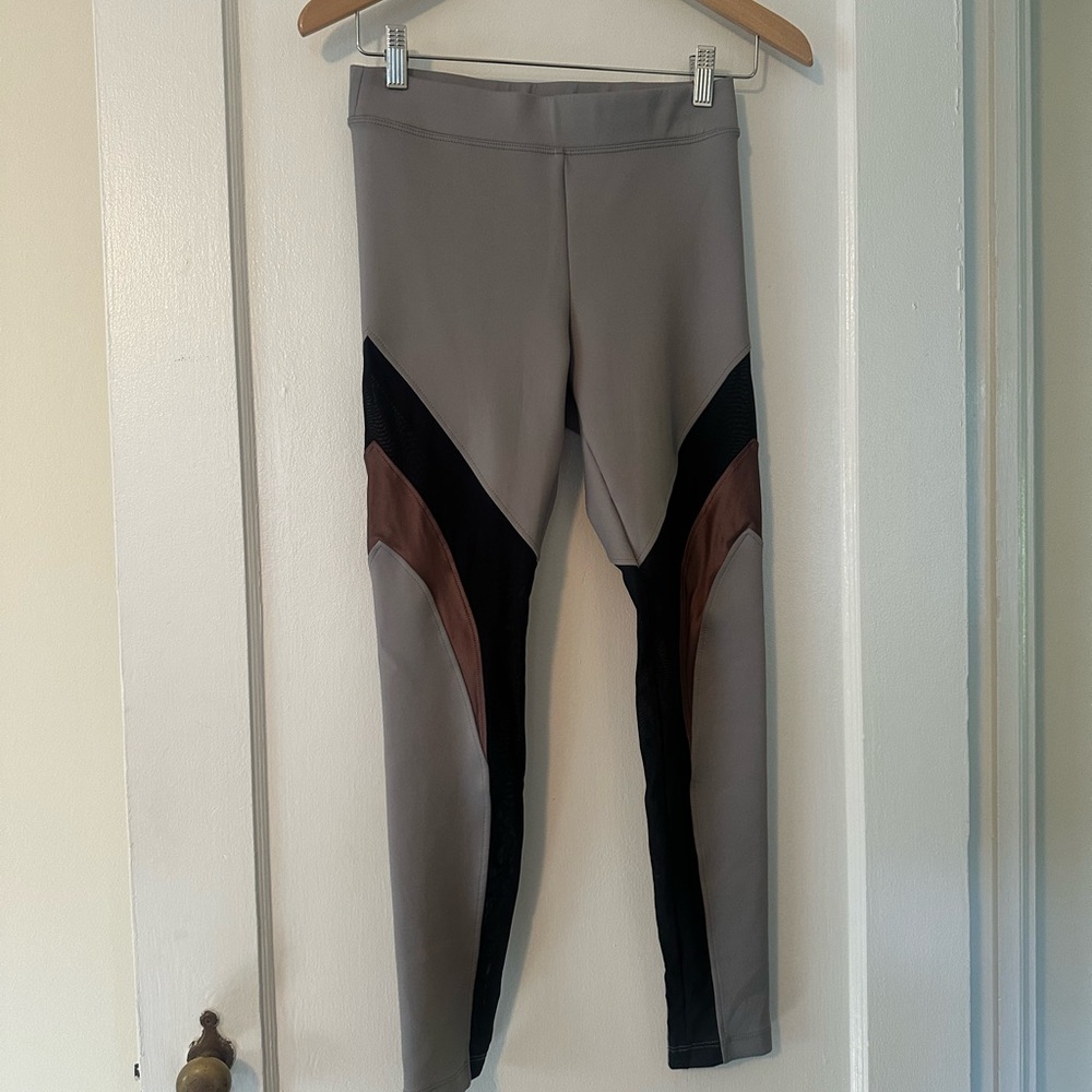 Koral Gray Leggings with Logo Detail